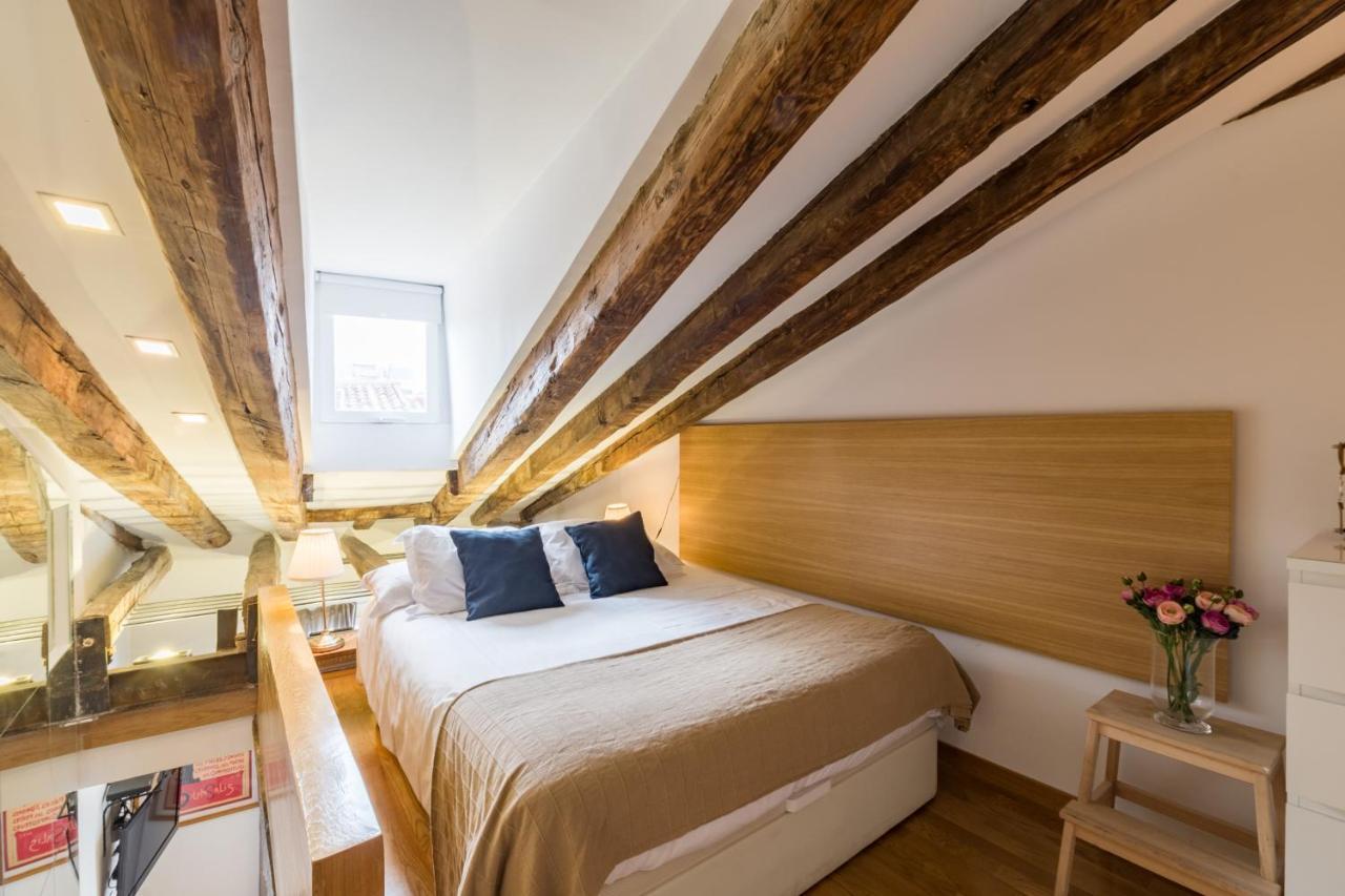 Apartamento Chueca Duplex II En マドリード エクステリア 写真
