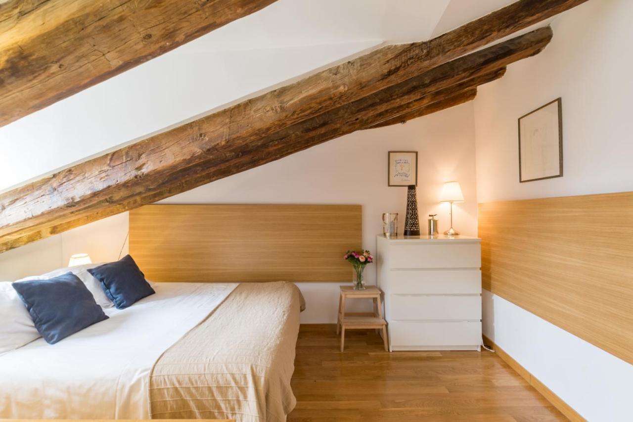 Apartamento Chueca Duplex II En マドリード エクステリア 写真